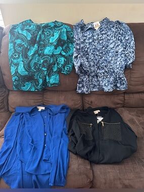Women’s Blouses Set of 4 Michael Kors Size S New
